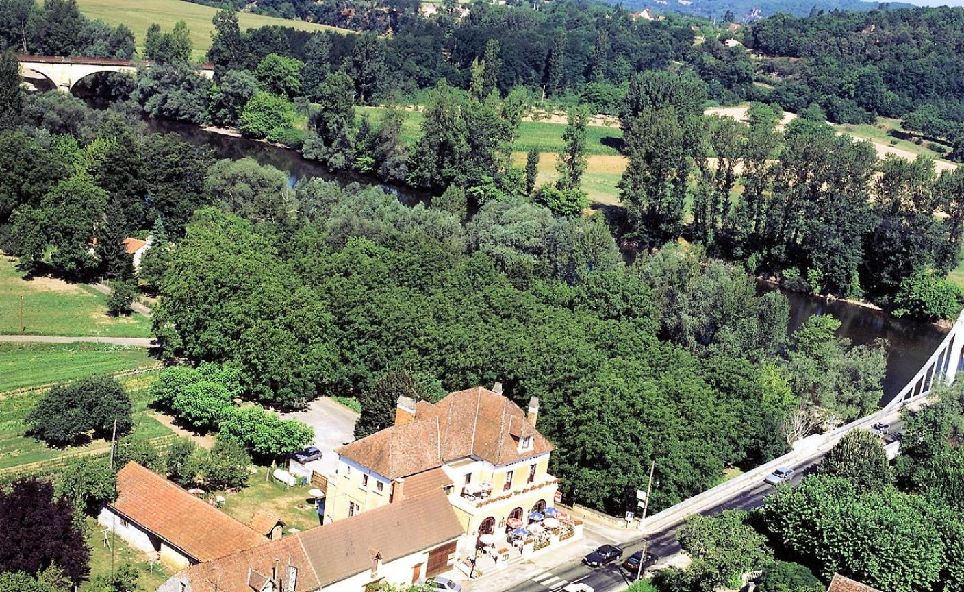 Hotel Du Pont Et Restaurant A Groléjac Zewnętrze zdjęcie